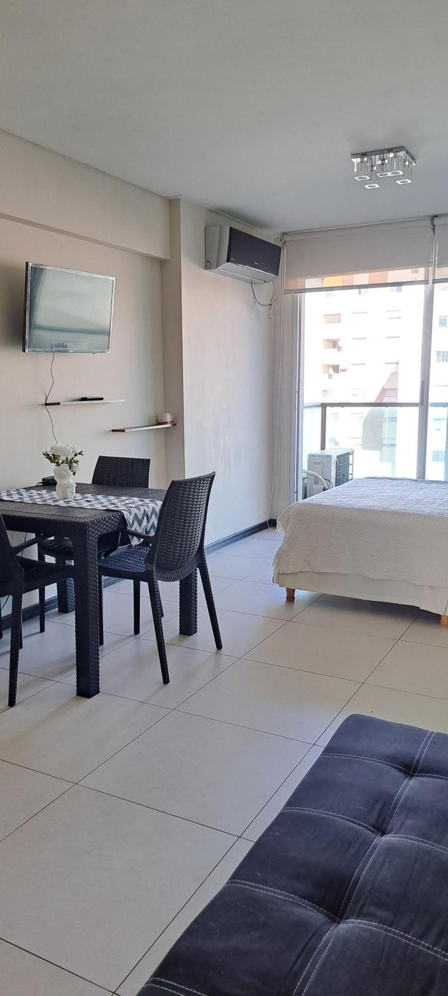 Departamento Frente Monumento Apartment
